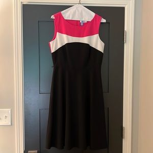 Calvin Klein. Size 6.